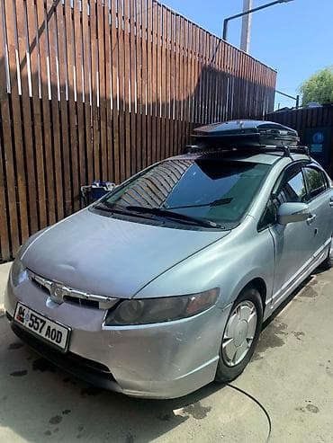civik: Honda Civic: 2008 г., 1.3 л, Гибрид, Седан — 4