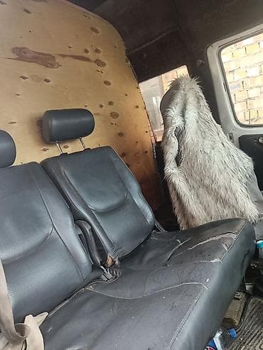 потолок мерс: Mercedes-Benz : 1991 г., 2.9 л, Механика, Дизель, Фургон — 5