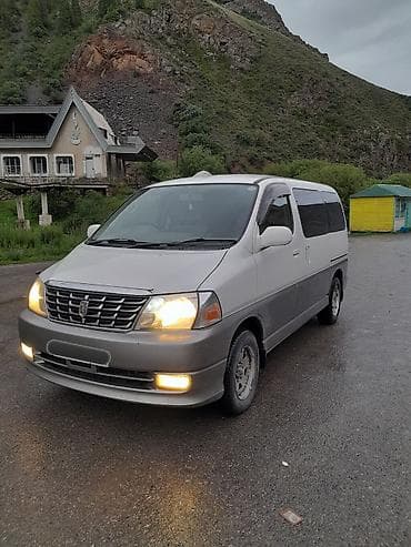 Toyota Granvia: 2000 г., 3.4 л, Автомат, Бензин, Минивэн