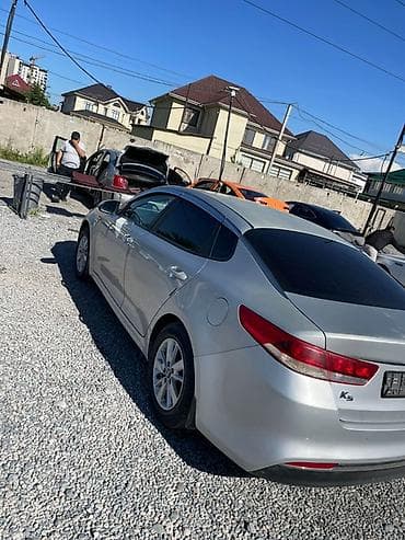 Kia K5: 2017 г., 2 л, Автомат, Газ, Седан — 6