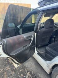 продаю связи с переездом: Subaru Forester: 2001 г., 2 л, Автомат, Бензин, Универсал — 16