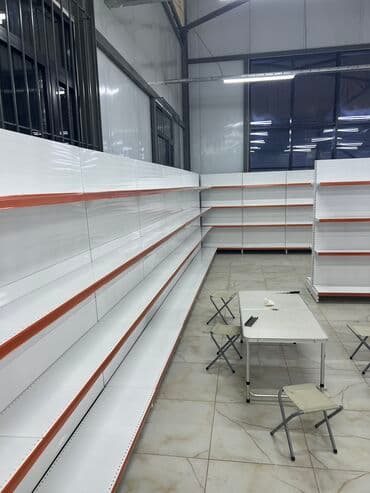 оборудование для магазина: Полки для магазина, стеллажи, торговое оборудование. Перфорированные — 2