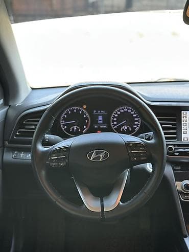 devo matiz: Hyundai Avante: 2019 г., 1.6 л, Автомат, Бензин, Седан — 10