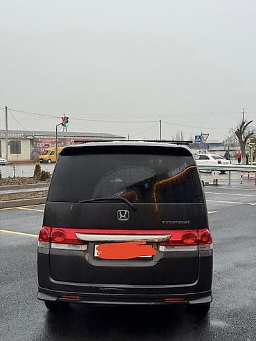 Honda: Honda Stepwgn: 2005 г., 2 л, Автомат, Бензин, Минивэн — 2