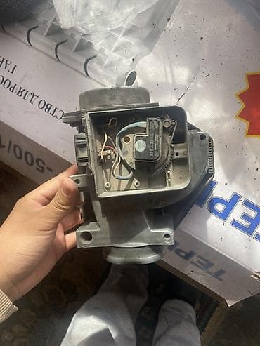 corolla s: Расходомер BMW Б/у, Оригинал — 2