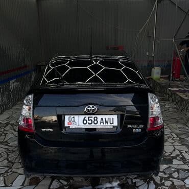 Toyota Prius: 2006 г., 1.6 л, Автомат, Гибрид, Универсал at lalafo.kg Toyota Prius: 2006 г., 1.6 л, Автомат, Гибрид, Универсал