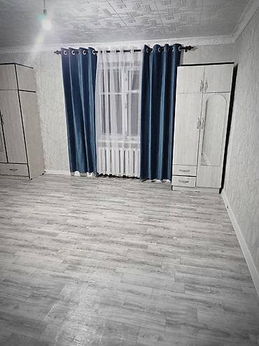 red centr: 2 комнаты, 30 м², 104 серия, 4 этаж, Старый ремонт — 3