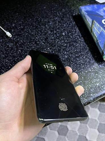 intel xeon: Realme 11 Pro Plus, Б/у, 256 ГБ, цвет - Черный, 2 SIM — 1