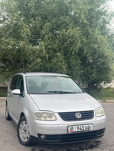 Volkswagen Touran: 2004 г., 1.9 л, Механика, Дизель, Универсал at lalafo.kg Volkswagen Touran: 2004 г., 1.9 л, Механика, Дизель, Универсал