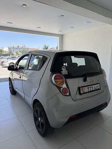 аренда шевралет спарк: Chevrolet Spark: 2010 г., 1 л, Бензин — 6