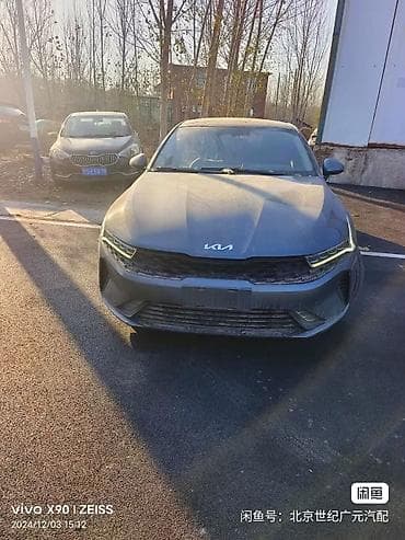 детские машины на аккумуляторе с пультом бишкек: Kia, Б/у — 2