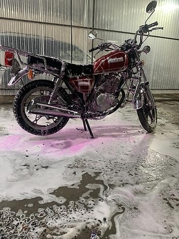дугу: Классический мотоцикл Suzuki, 125 куб. см, Бензин, Взрослый — 2