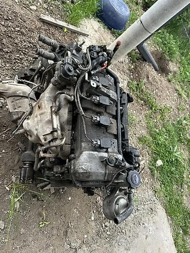 Бензиновый мотор Mitsubishi 2.4 л