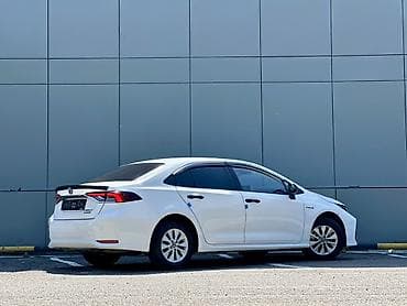 corolla 2016: Toyota Corolla: 2020 г., 1.8 л, Вариатор, Гибрид, Седан — 2