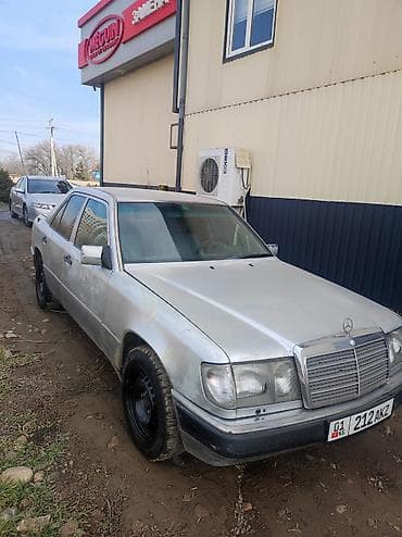 toyota vitz: Mercedes-Benz W124: 1991 г., 2.6 л, Механика, Бензин, Седан — 7