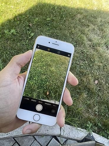 iphone 8 цена бу: IPhone 8, Б/у, 64 ГБ, Золотой, Чехол, 90 % — 10