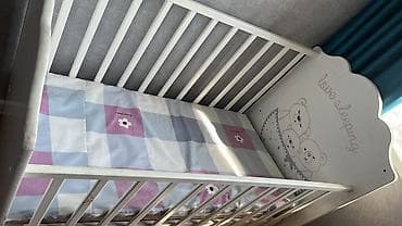 детскую манеж кроватку: В подарок матрас и шторка для манежа .Детская кроватка-манеж Love — 4