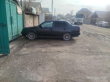 mazda 929: Volkswagen Vento: 1992 г., 0.2 л, Механика, Бензин, Седан — 3