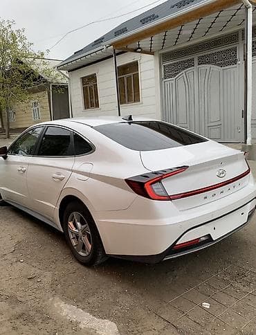 camry 75: Hyundai Sonata: 2019 г., 2 л, Автомат, Бензин, Седан — 3