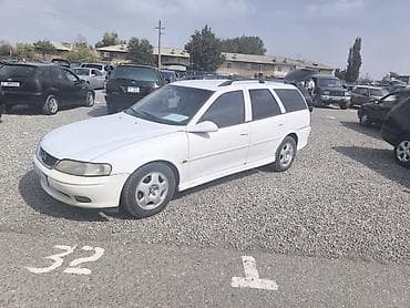 Opel Vectra: 2000 г., 1.8 л, Механика, Бензин, Универсал