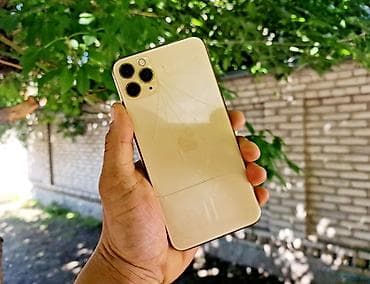 обмен на айфон 11 про: IPhone 11 Pro Max, Б/у, 256 ГБ, Золотой, Наушники, Зарядное устройство, Защитное стекло, 65 % — 4