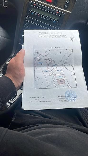 кирпичный дом: 4 соток Для строительства — 4