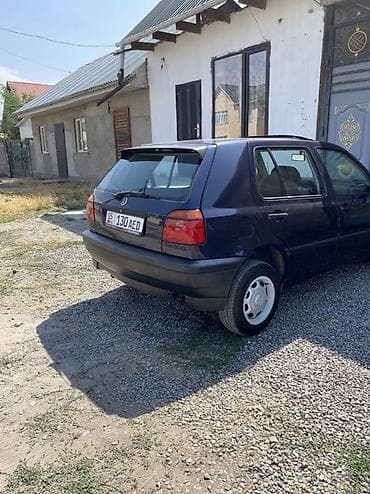 Volkswagen: Volkswagen Golf: 1993 г., 1.6 л, Механика, Бензин, Хэтчбэк — 10