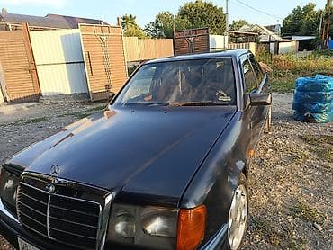 автономка 24в: Mercedes-Benz W124: 1991 г., 0.2 л, Механика, Седан — 1