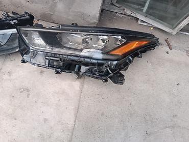 Передняя правая фара Honda 2020 г., Б/у, Оригинал, США