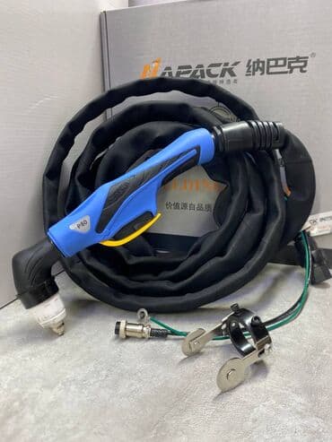 зарядник на шуруповерт: Новый, Самовывоз — 1