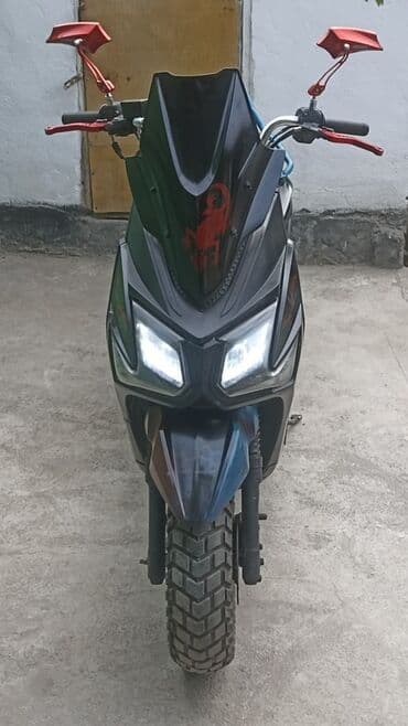 мотоцикл цены: Скутер 150–200 см³ (вариатор), городской/туринговый стиль с тюнингом — 3