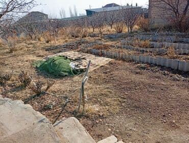 частные дома: 6 соток — 3