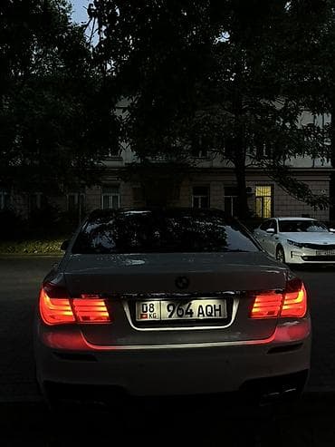 m5 cs: BMW 7 series: 2010 г., 4.4 л, Типтроник, Бензин, Седан — 8