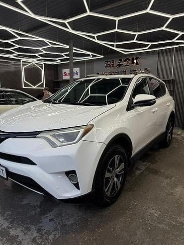 55 camry: Toyota RAV4: 2018 г., 2.5 л, Автомат, Бензин, Кроссовер — 2