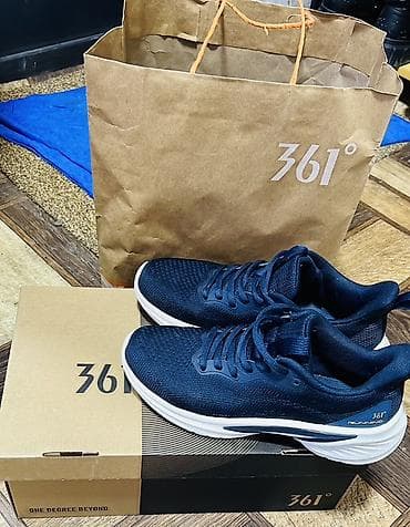 Кроссовки 361° чистый оригинал 100%💯 НОВЫЙ✅ в магазине стоит 4500. А я