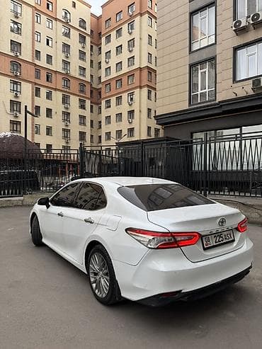 full construction: Toyota Camry: 2018 г., 2.5 л, Автомат, Бензин, Седан — 7