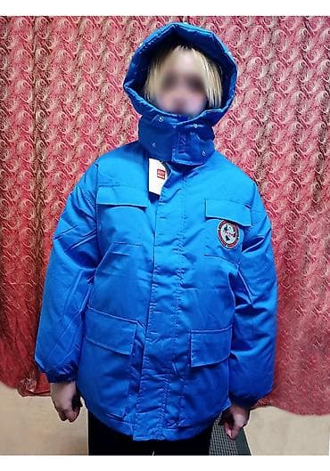 Головные уборы: Продаю женскую куртку,новая,размер примерно 44-48. Лучше писать на — 2