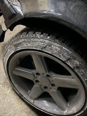 легаси вл5: BMW M5: 1995 г., 2 л, Ручные, Бензин, Седан — 7