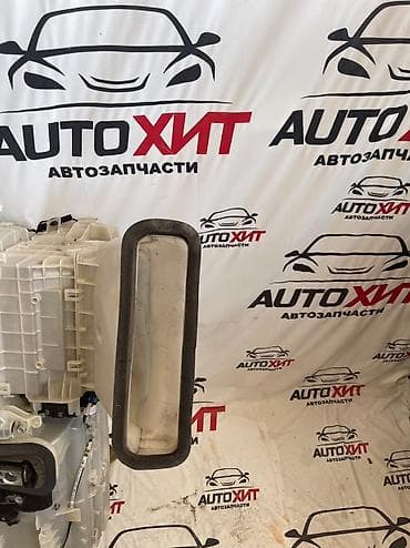 leksus: Корпус печки RX350. Оригинал . Цена договорная — 4