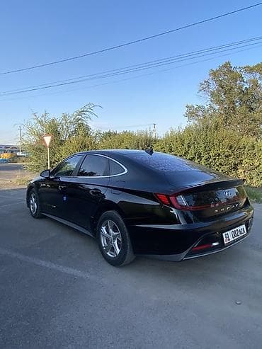 byd e2 2023: Hyundai Sonata: 2019 г., 2 л, Автомат, Бензин, Седан — 4