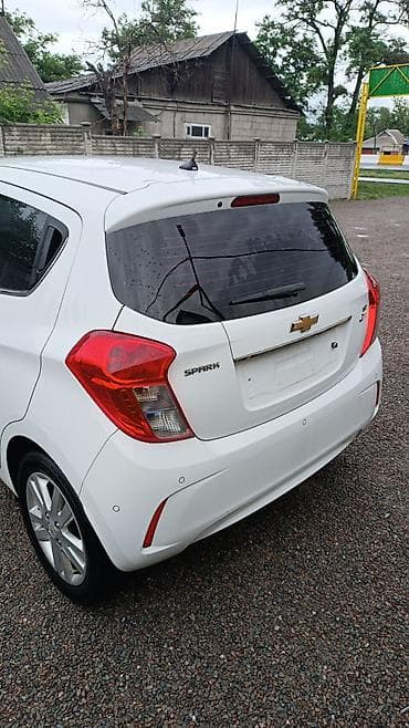 шевроле спарк 2017: Chevrolet Spark: 2017 г., Хэтчбэк — 3