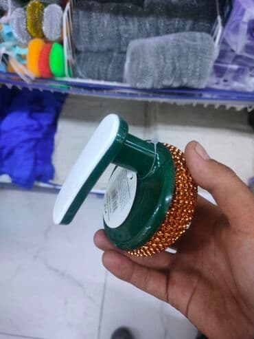 ищу помощницу по дому: Требуется одна девушка на постоянную работу в беловодске на упаковку — 1