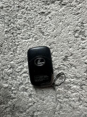 кузовной ремонт авто: Ключ Lexus Оригинал, Япония — 1