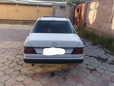 солнычный свет: Mercedes-Benz W124: 1991 г., 2 л, Автомат, Бензин, Седан — 4