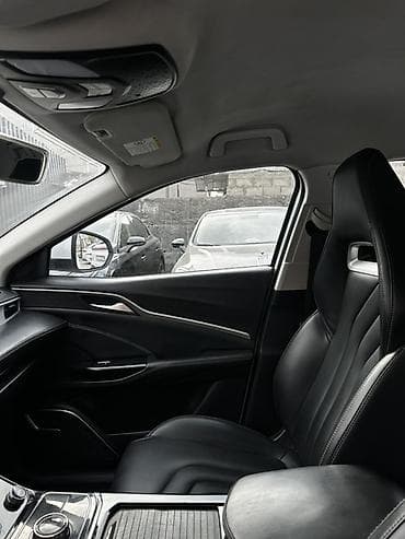 матор муравей: JMEV : 2022 г., 0.1 л, Автомат, Электромобиль, Кроссовер — 2