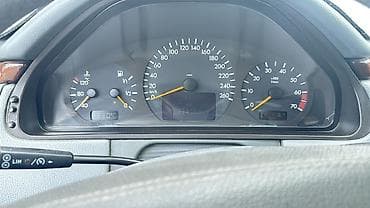 Mercedes-Benz E-Class: 2000 г., 3.2 л, Типтроник, Бензин, Седан — 9