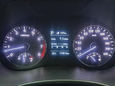 f 10: Hyundai Solaris: 2018 г., 1.6 л, Автомат, Бензин, Седан — 5