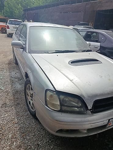 Subaru Legacy: 2001 г., Седан