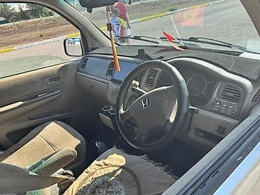 Транспорт: Honda Stepwgn: 2002 г., 2 л, Автомат, Бензин, Минивэн — 5
