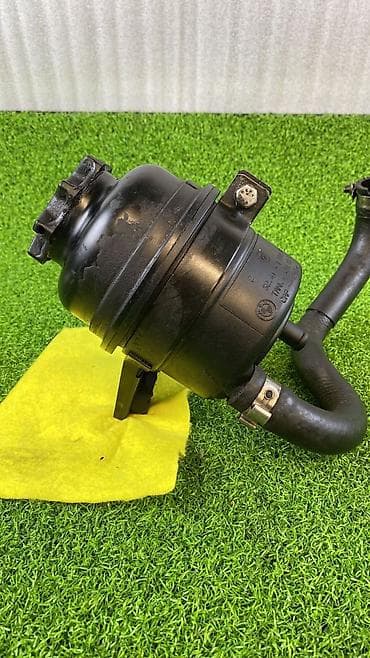 Бачок BMW 2002 г., Б/у, Оригинал, Германия